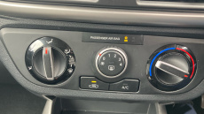 Hyundai i10 1.0 MPi Premium 5dr Petrol Hatchback